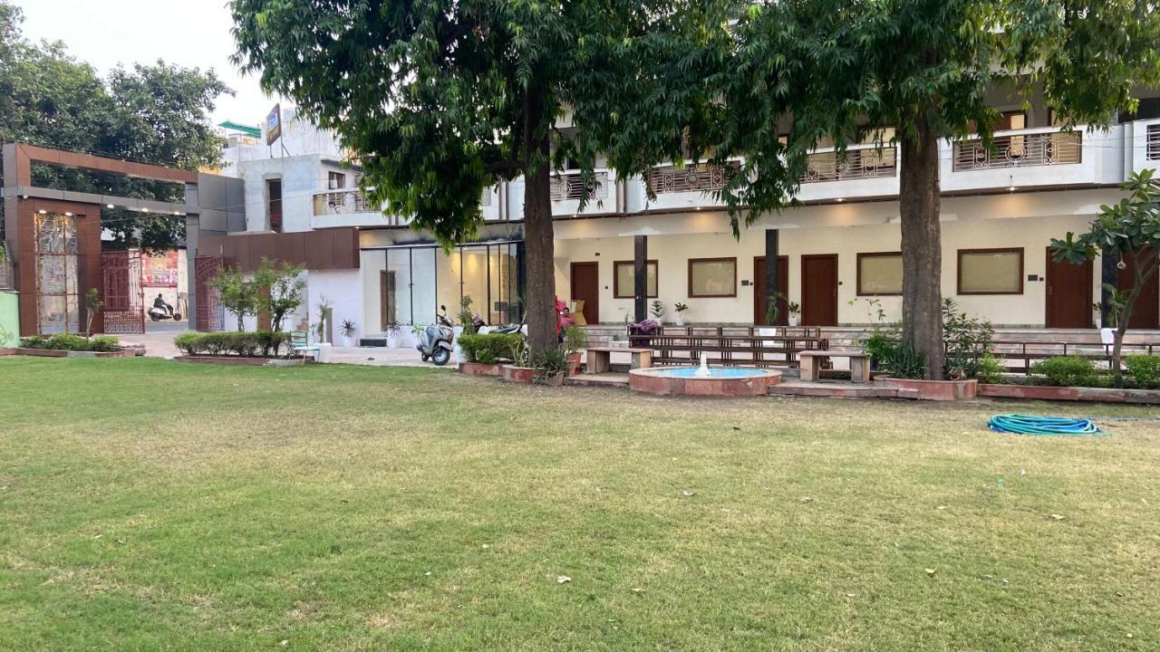 The Kedar Resort Mathura Dış mekan fotoğraf