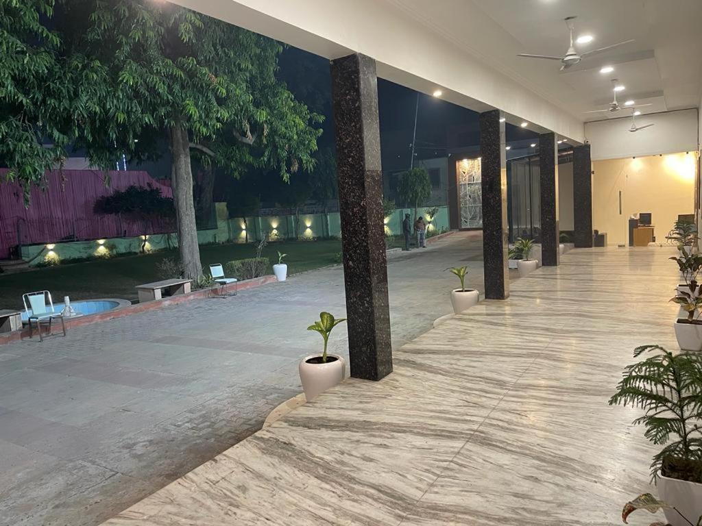 The Kedar Resort Mathura Dış mekan fotoğraf