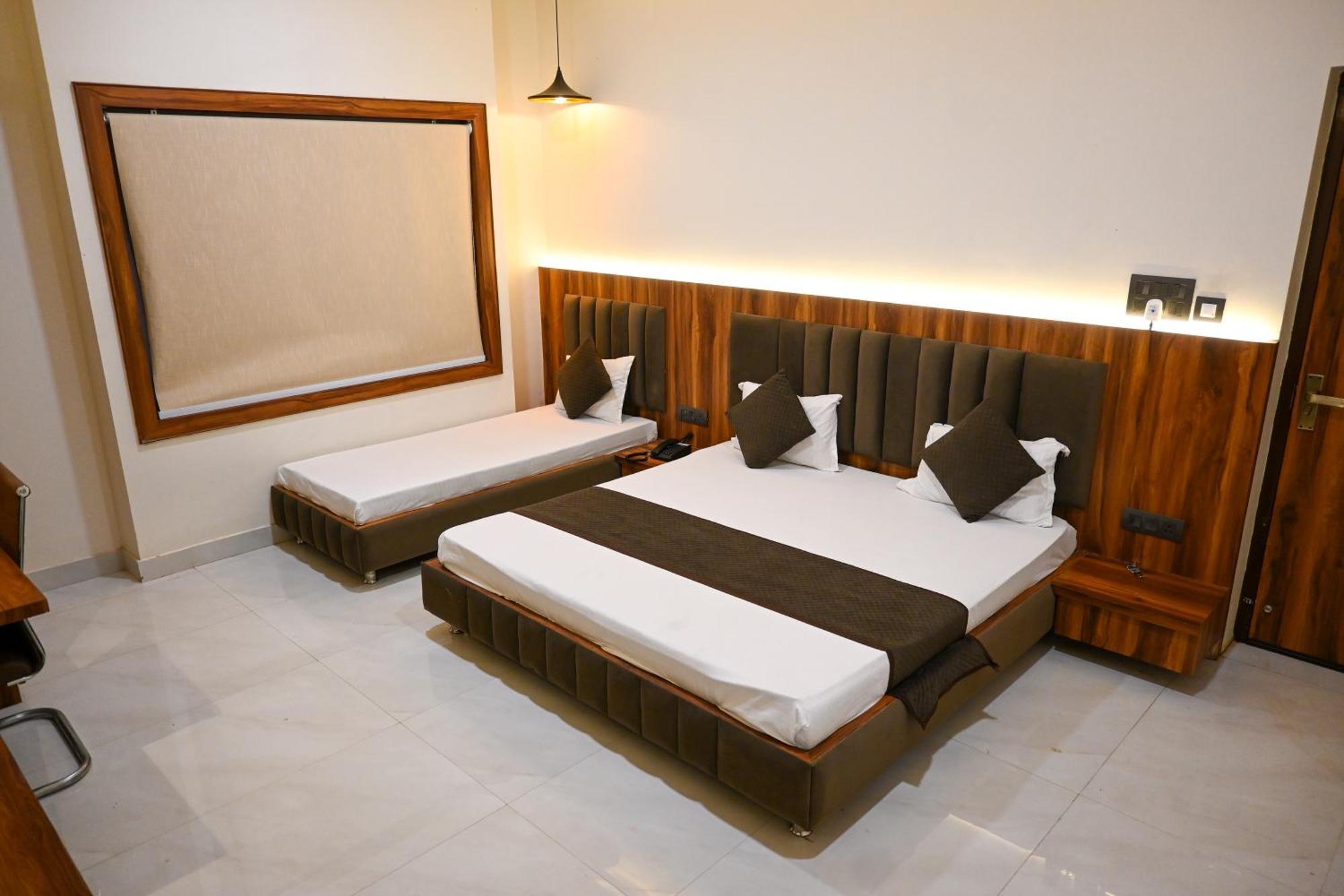 The Kedar Resort Mathura Dış mekan fotoğraf