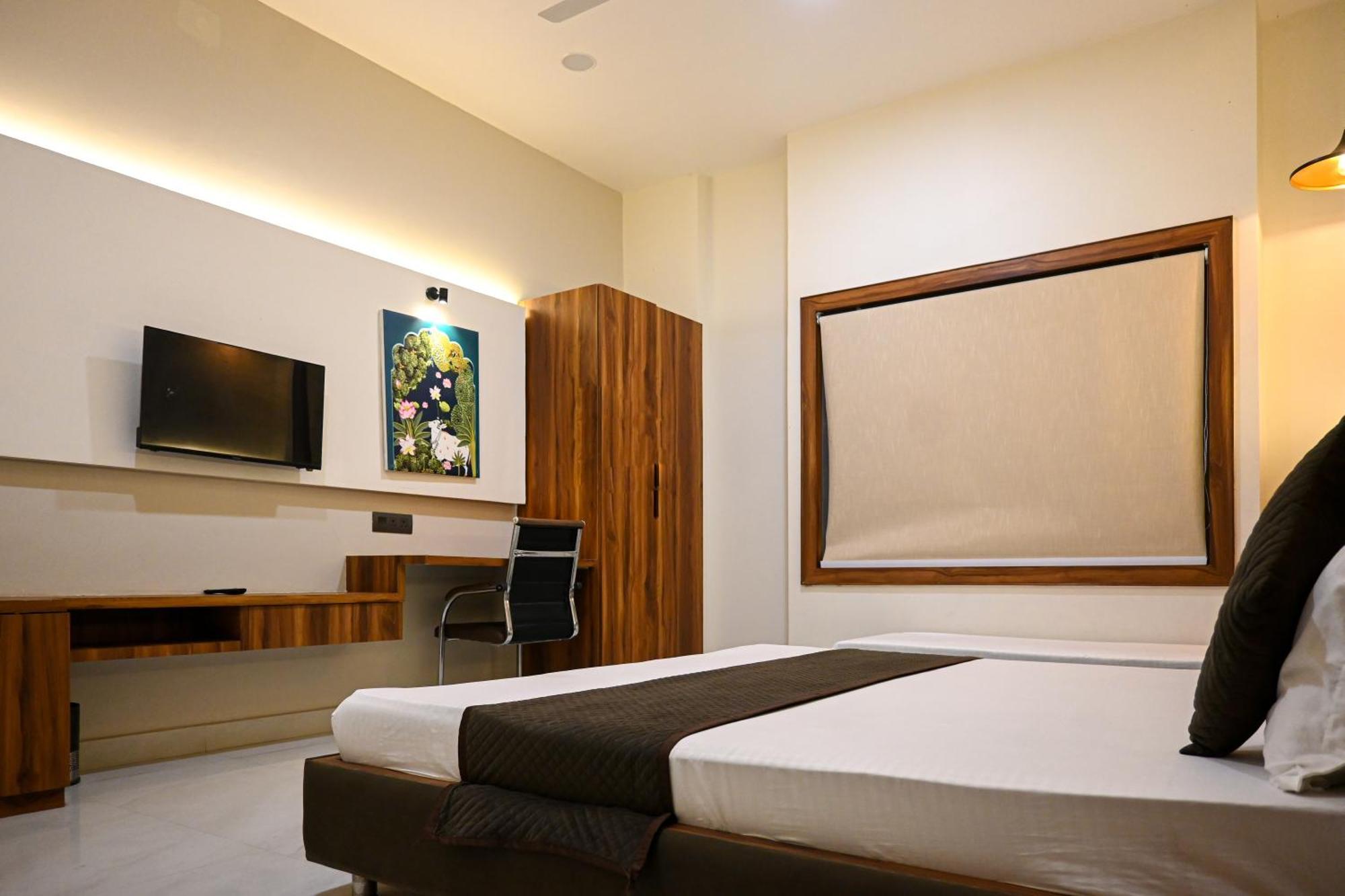 The Kedar Resort Mathura Dış mekan fotoğraf