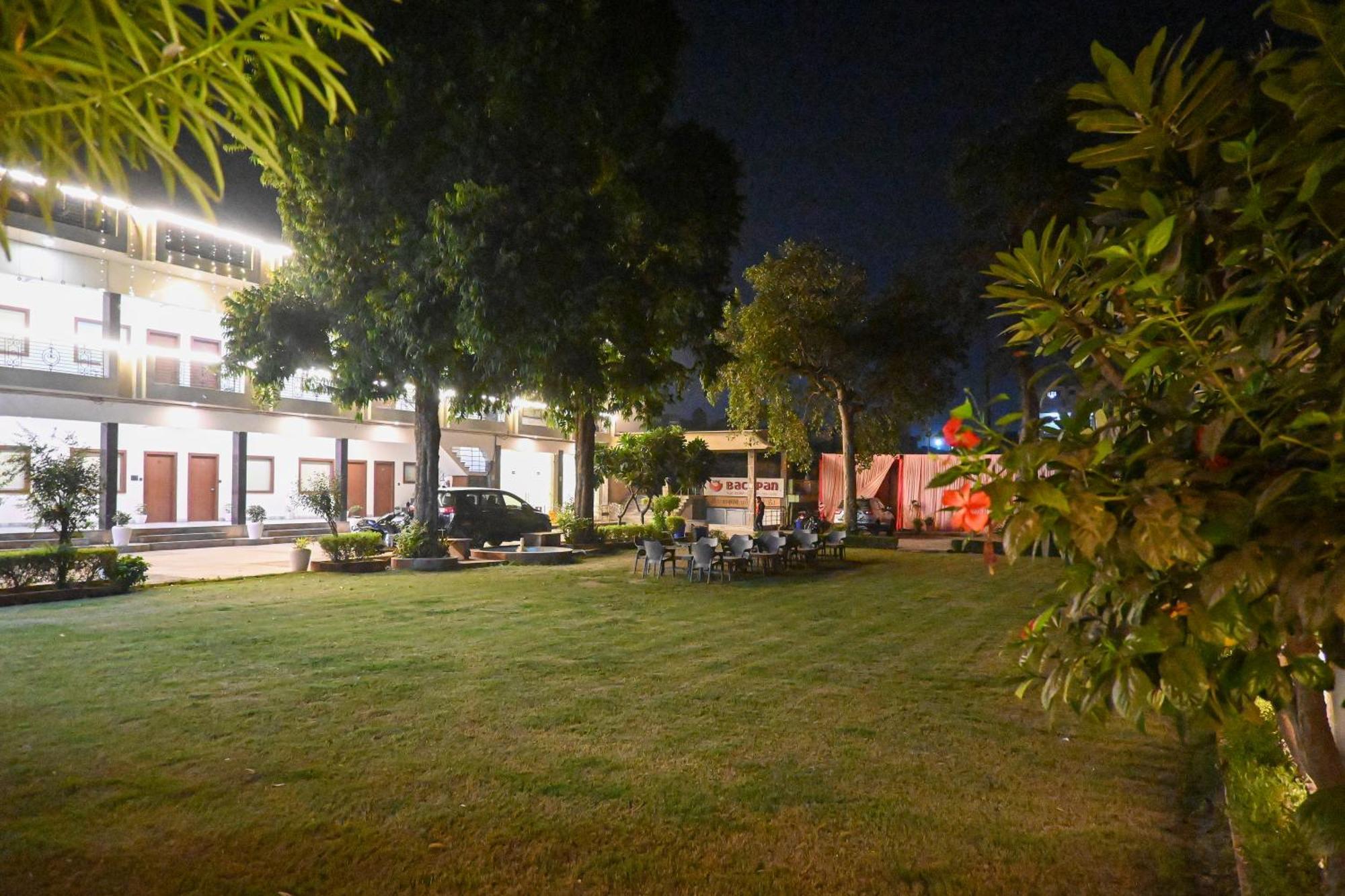 The Kedar Resort Mathura Dış mekan fotoğraf